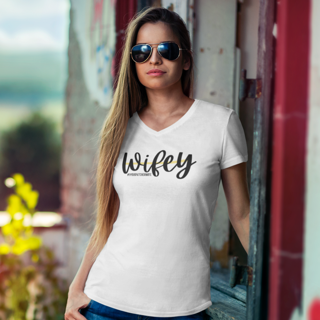 911 Dispatcher Wife V Neck T Shirt - Pooky Noodles